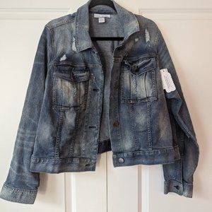 LANE BRYANT Women's Destructed Light Wash Denim Jacket Size 18 NWT